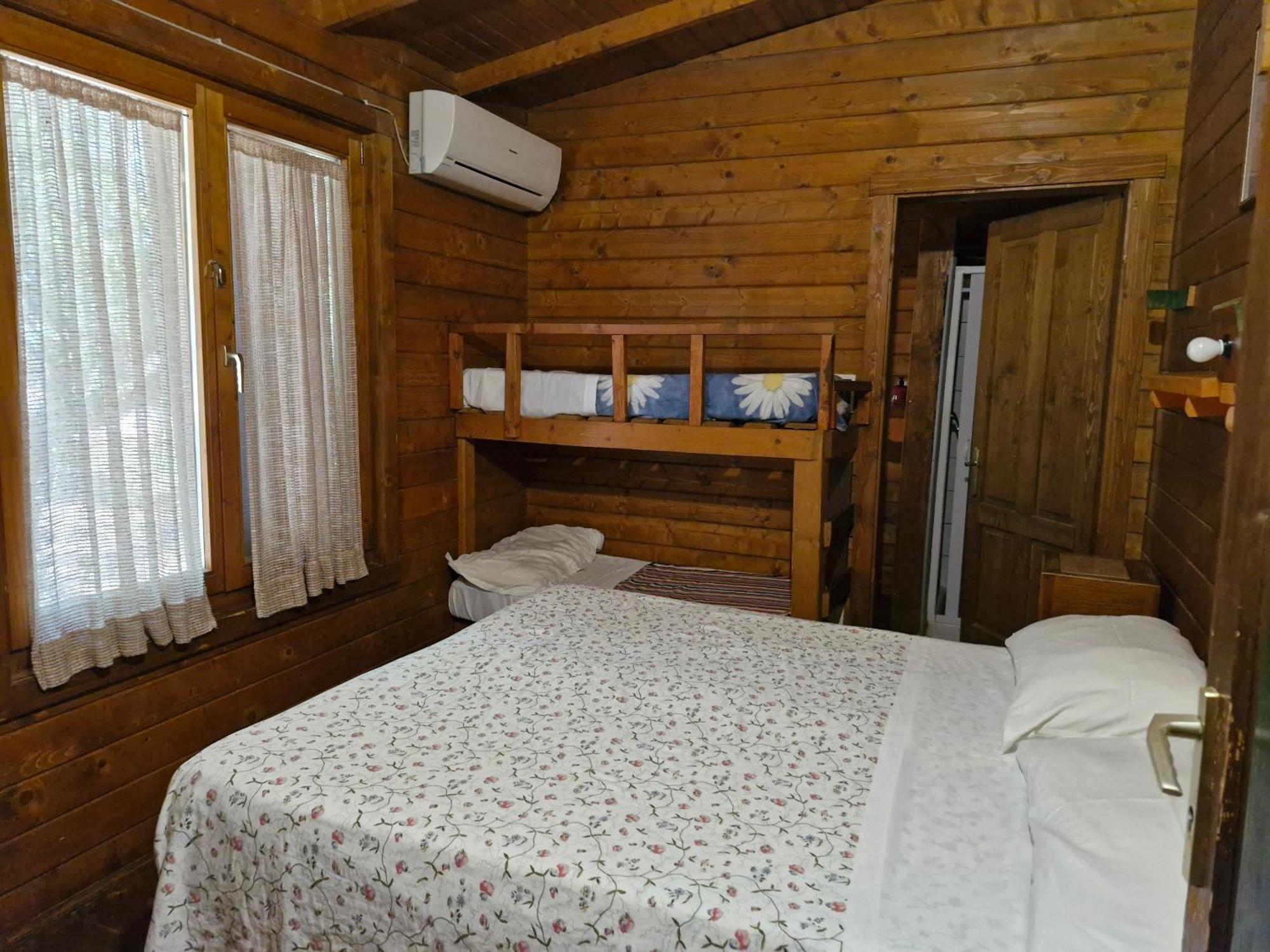 Agriturismo Cisogna Villa Anagni Szoba fotó